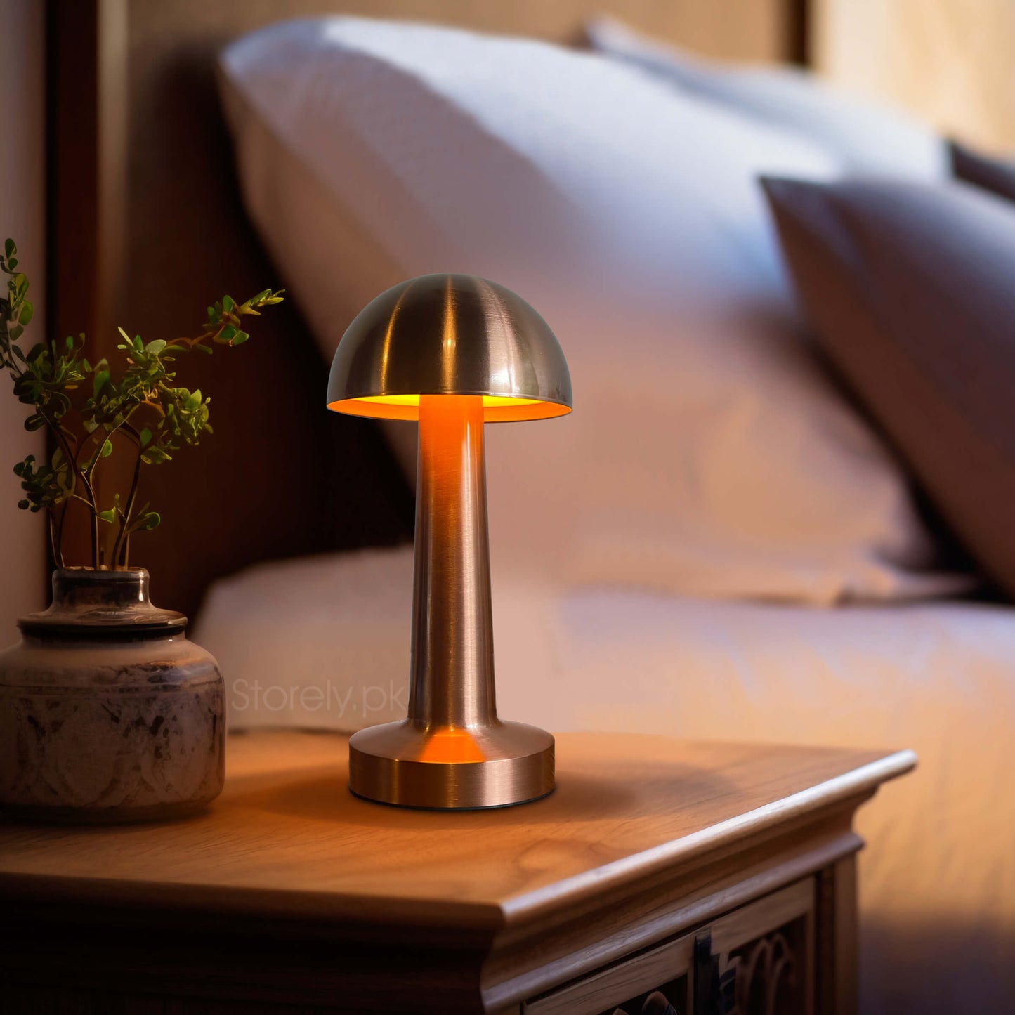 Metal Lamps Collection - Retro Style Rechargeable Metal Touch LED Lamps for Modern Spaces and Restaurants