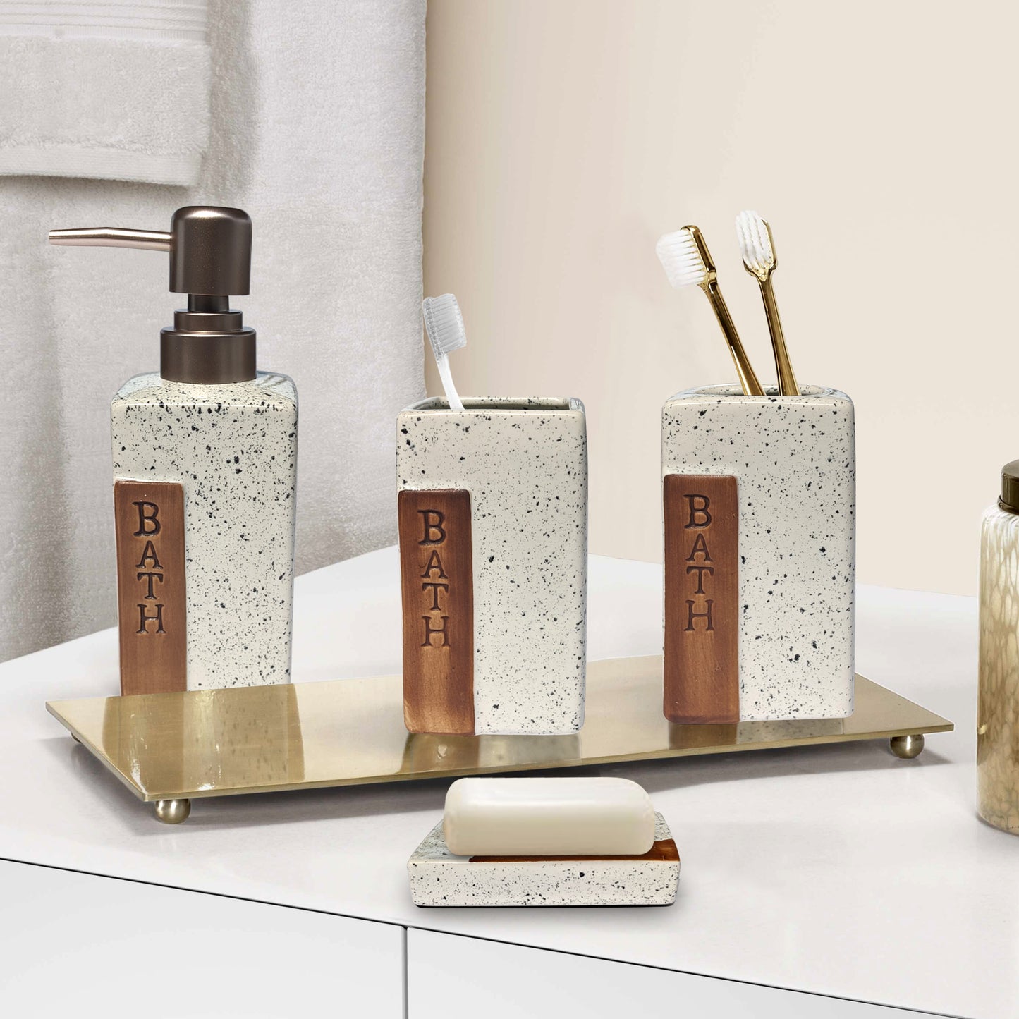 Modern Ceramic Bathroom Accessories Set (4 Pieces)