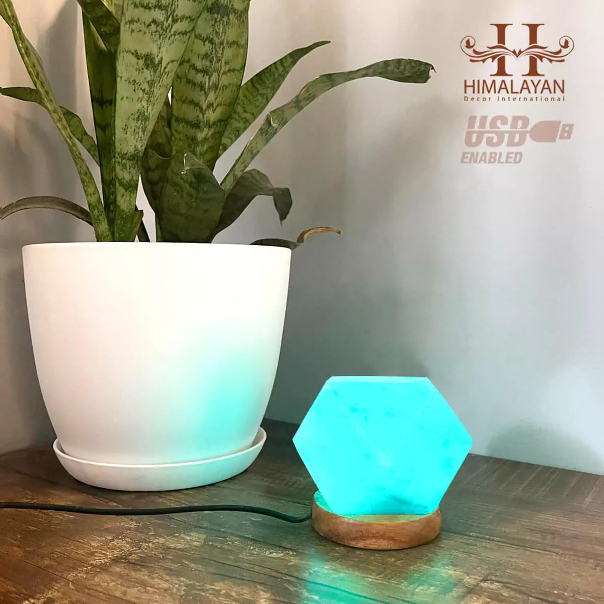 Diamond Shape USB Salt Lamp with Multicolored LED Bulb